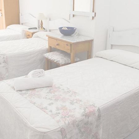 Hostal 3 De Noviembre Hotell Palencia Exteriör bild